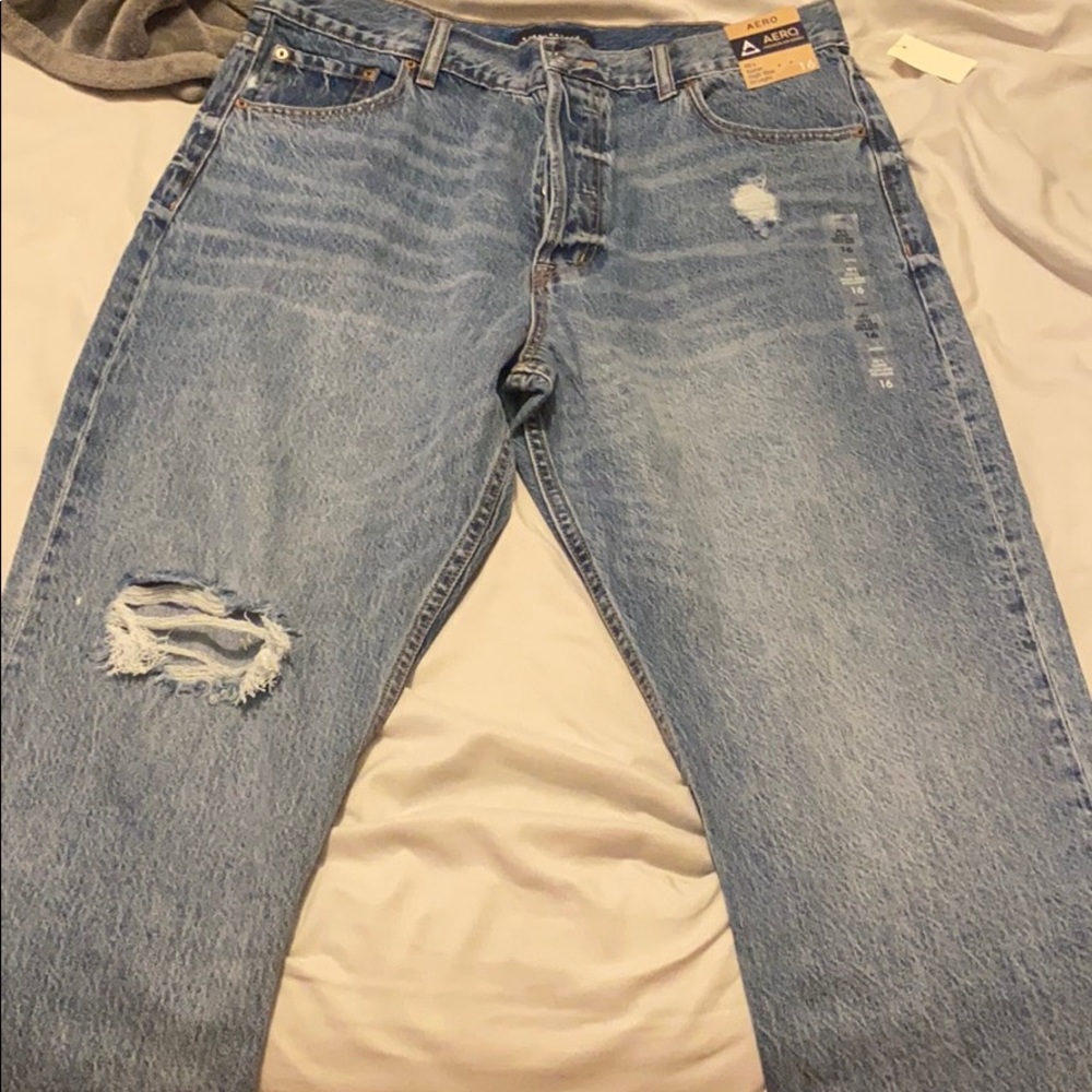 aero 90’s super high rise